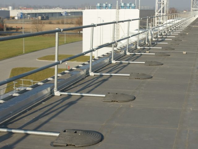 Why Should Roof Edge Protection Be Provided?