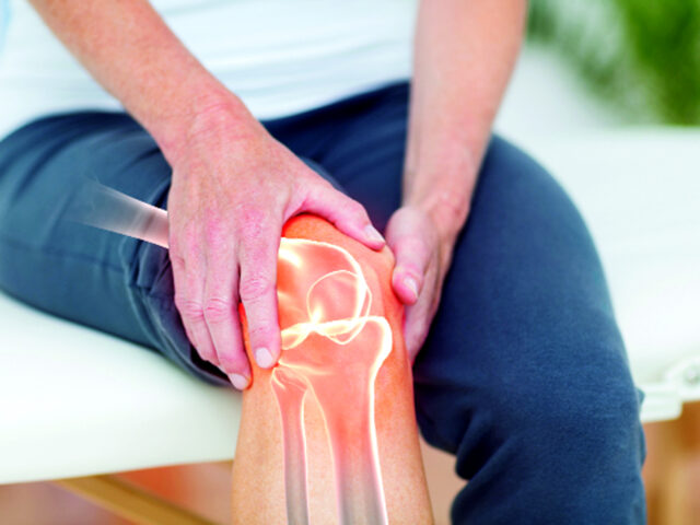 Skip The Surgery: How Stem Cells Offer A Non-Invasive Option For Knee Pain?