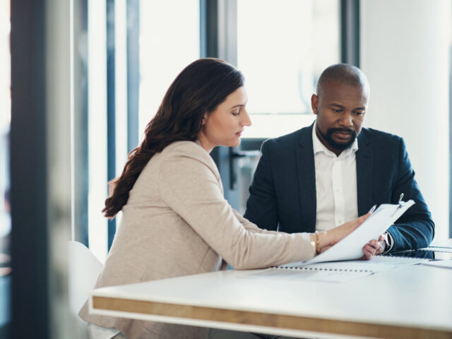 What To Expect When Working With A Small Business Lawyer?